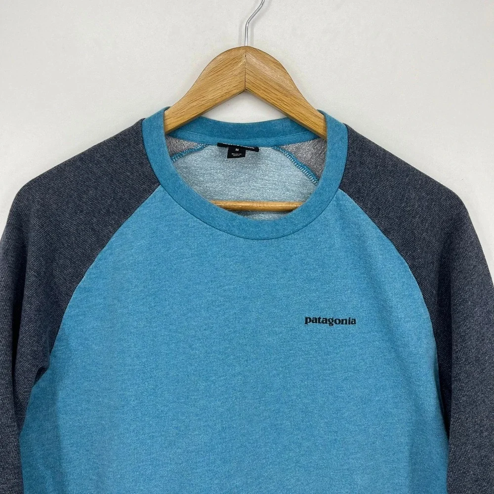 Patagonia Mens Blue Raglan Organic Cotton Fitz Roy Logo Sweatshirt STY39485 M